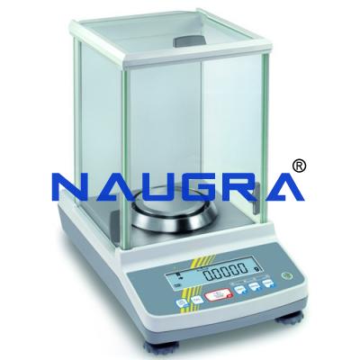 Analytical Balances with Internal Calibration